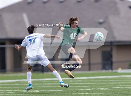 Thumbnail 2 in Gretna vs. Millard North photogallery.