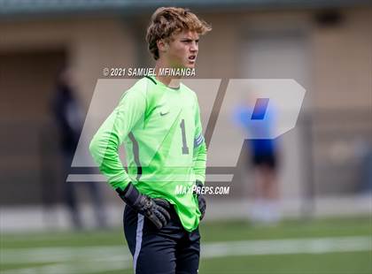 Thumbnail 3 in Gretna vs. Millard North photogallery.