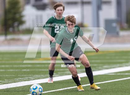 Thumbnail 1 in Gretna vs. Millard North photogallery.