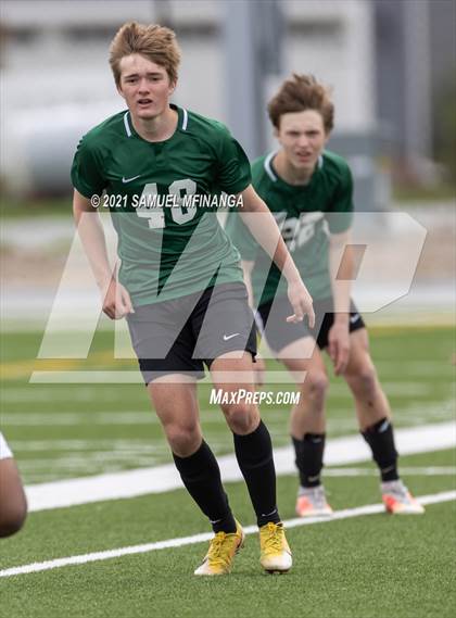 Thumbnail 3 in Gretna vs. Millard North photogallery.