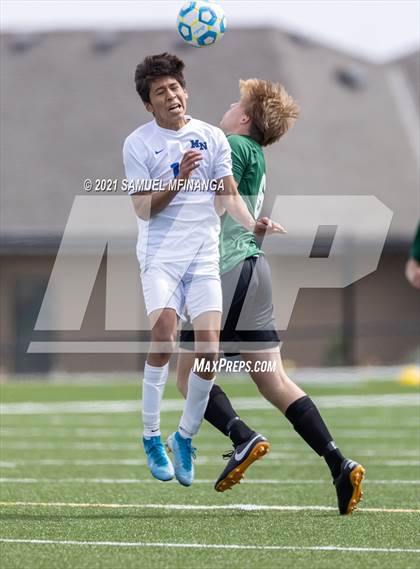 Thumbnail 1 in Gretna vs. Millard North photogallery.