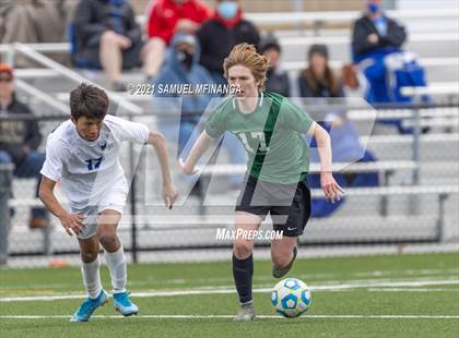 Thumbnail 1 in Gretna vs. Millard North photogallery.