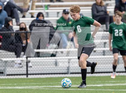 Thumbnail 2 in Gretna vs. Millard North photogallery.