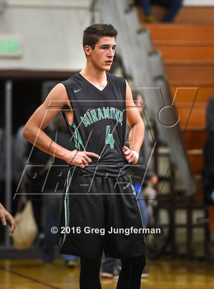 Thumbnail 3 in Miramonte vs. Analy photogallery.