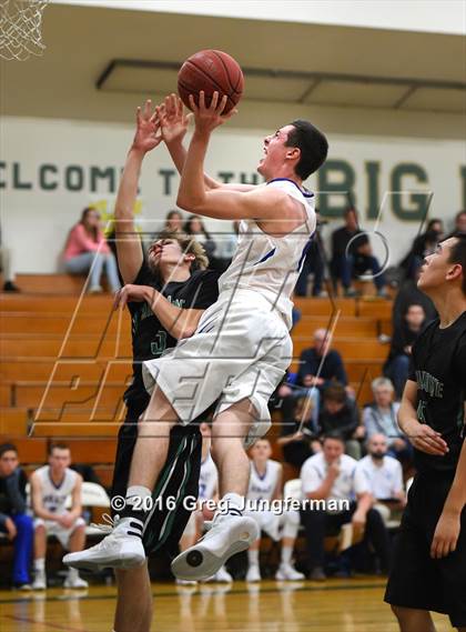 Thumbnail 3 in Miramonte vs. Analy photogallery.