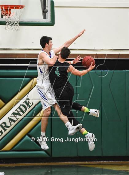 Thumbnail 1 in Miramonte vs. Analy photogallery.