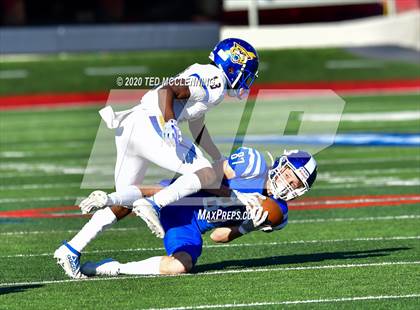 Thumbnail 2 in Bryant vs. North Little Rock (AAA 7A Final) photogallery.