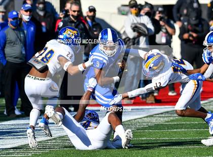 Thumbnail 2 in Bryant vs. North Little Rock (AAA 7A Final) photogallery.