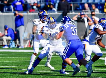 Thumbnail 1 in Bryant vs. North Little Rock (AAA 7A Final) photogallery.