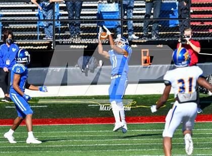 Thumbnail 2 in Bryant vs. North Little Rock (AAA 7A Final) photogallery.