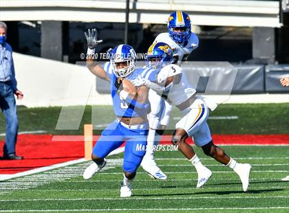 Thumbnail 2 in Bryant vs. North Little Rock (AAA 7A Final) photogallery.
