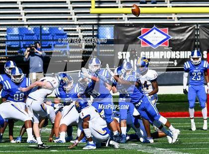 Thumbnail 1 in Bryant vs. North Little Rock (AAA 7A Final) photogallery.