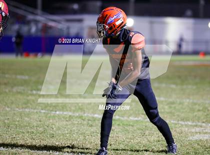 Thumbnail 2 in Lake Gibson vs. Southeast (FHSAA Class 6A Regional Playoff) photogallery.