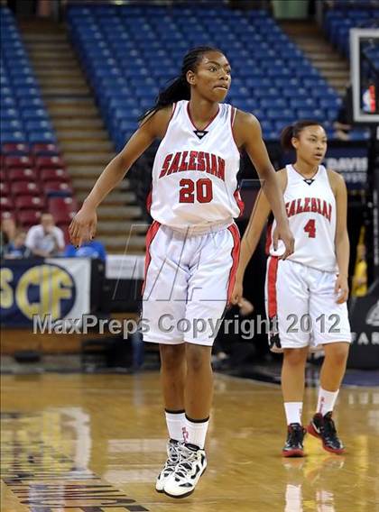 Thumbnail 2 in La Jolla Country Day vs. Salesian (CIF State D4 Final) photogallery.