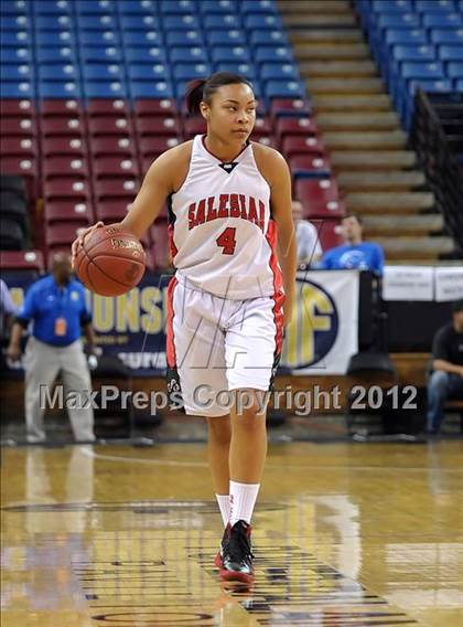 Thumbnail 3 in La Jolla Country Day vs. Salesian (CIF State D4 Final) photogallery.