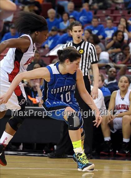 Thumbnail 1 in La Jolla Country Day vs. Salesian (CIF State D4 Final) photogallery.