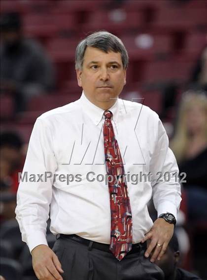 Thumbnail 3 in La Jolla Country Day vs. Salesian (CIF State D4 Final) photogallery.