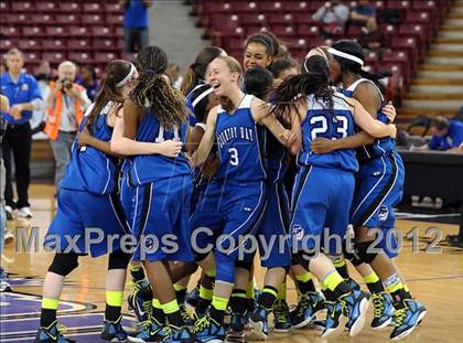 Thumbnail 1 in La Jolla Country Day vs. Salesian (CIF State D4 Final) photogallery.