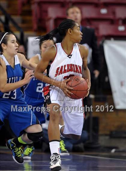 Thumbnail 3 in La Jolla Country Day vs. Salesian (CIF State D4 Final) photogallery.