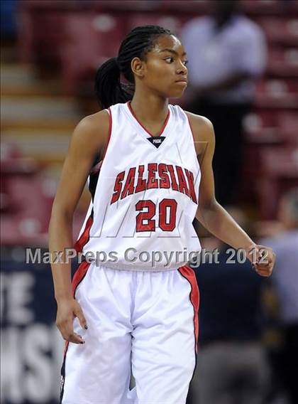 Thumbnail 1 in La Jolla Country Day vs. Salesian (CIF State D4 Final) photogallery.