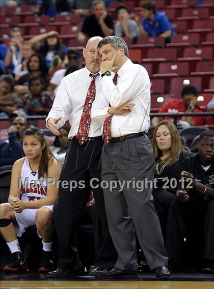 Thumbnail 1 in La Jolla Country Day vs. Salesian (CIF State D4 Final) photogallery.