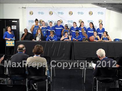 Thumbnail 1 in La Jolla Country Day vs. Salesian (CIF State D4 Final) photogallery.