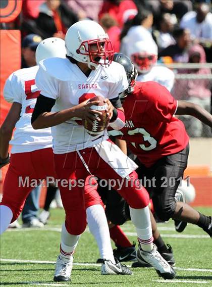 Thumbnail 1 in Kennedy @ Salesian photogallery.