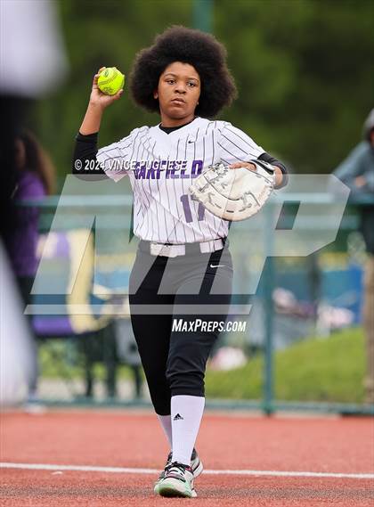 Thumbnail 2 in Stanwood @ Garfield (WIAA 3A State Championships Round 2) photogallery.