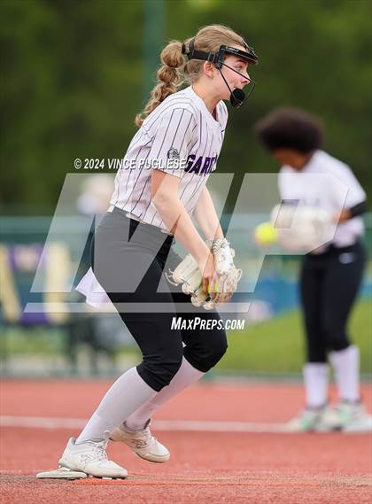 Thumbnail 2 in Stanwood @ Garfield (WIAA 3A State Championships Round 2) photogallery.
