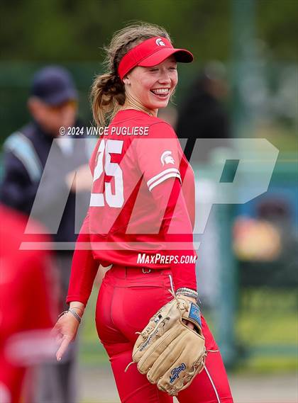 Thumbnail 3 in Stanwood @ Garfield (WIAA 3A State Championships Round 2) photogallery.