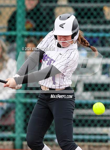 Thumbnail 2 in Stanwood @ Garfield (WIAA 3A State Championships Round 2) photogallery.