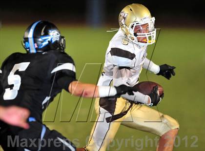 Thumbnail 2 in Azusa vs. Don Lugo photogallery.