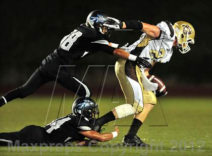 Thumbnail 2 in Azusa vs. Don Lugo photogallery.