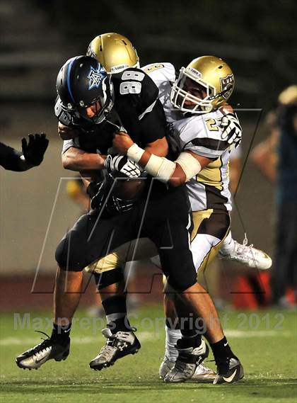 Thumbnail 3 in Azusa vs. Don Lugo photogallery.