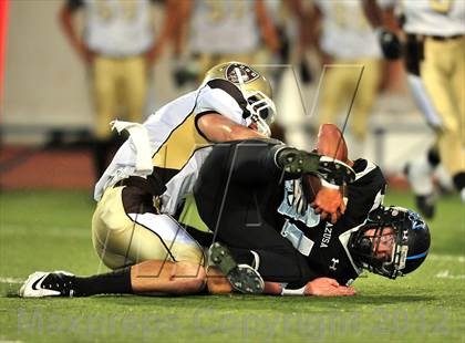 Thumbnail 1 in Azusa vs. Don Lugo photogallery.
