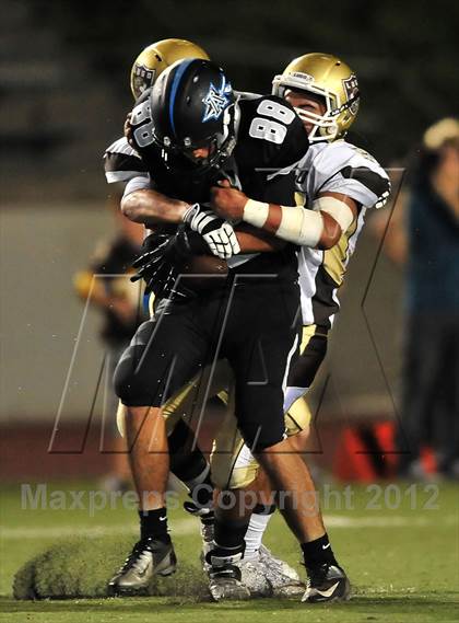 Thumbnail 2 in Azusa vs. Don Lugo photogallery.