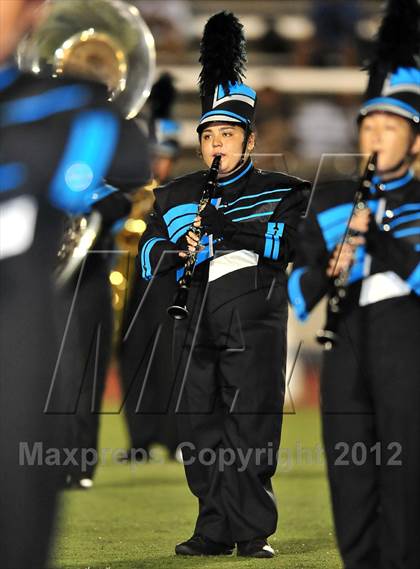 Thumbnail 2 in Azusa vs. Don Lugo photogallery.