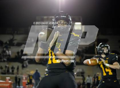 Thumbnail 2 in Perry @ Saguaro (AIA 6A Quarterfinal) photogallery.