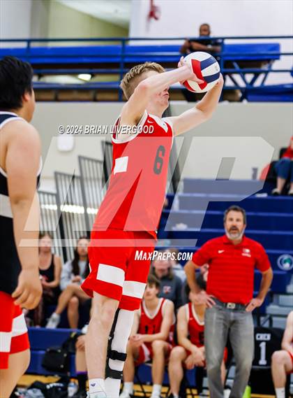 Thumbnail 2 in Eaglecrest vs. Cherokee Trail (CHSAA 5A Round 1) photogallery.