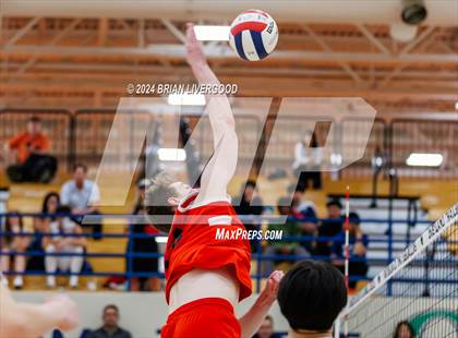 Thumbnail 2 in Eaglecrest vs. Cherokee Trail (CHSAA 5A Round 1) photogallery.