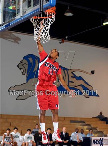 Thumbnail 1 in Canoga Park vs King (MaxPreps Holiday Classic) photogallery.