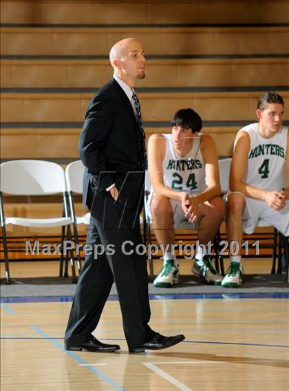 Thumbnail 2 in Canoga Park vs King (MaxPreps Holiday Classic) photogallery.