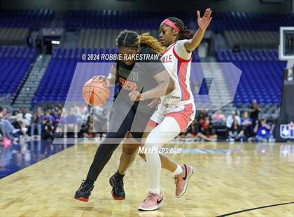 Thumbnail 1 in Duncanville vs. South Grand Prairie (UIL 6A Basketball Final) photogallery.