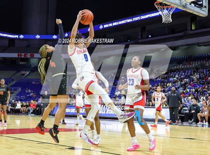 Thumbnail 3 in Duncanville vs. South Grand Prairie (UIL 6A Basketball Final) photogallery.