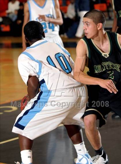 Thumbnail 3 in Monterey Trail vs. Burbank photogallery.