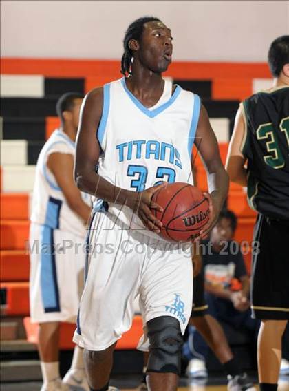 Thumbnail 1 in Monterey Trail vs. Burbank photogallery.