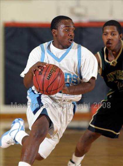 Thumbnail 1 in Monterey Trail vs. Burbank photogallery.