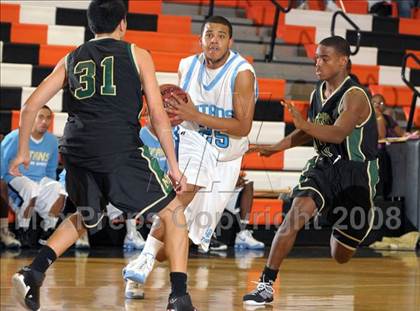 Thumbnail 2 in Monterey Trail vs. Burbank photogallery.