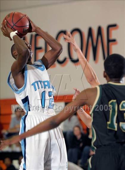 Thumbnail 3 in Monterey Trail vs. Burbank photogallery.
