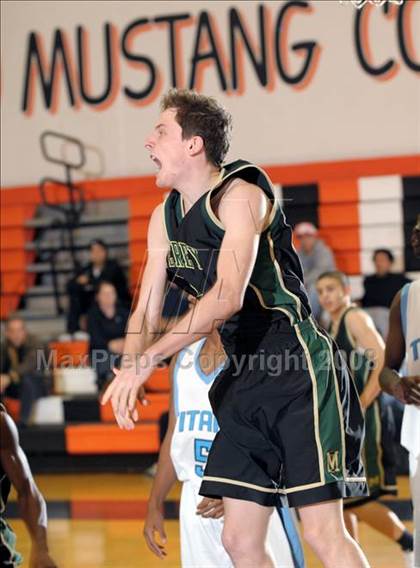 Thumbnail 1 in Monterey Trail vs. Burbank photogallery.